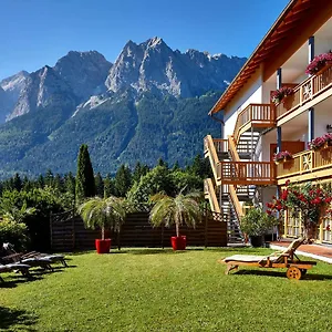 Romantik Alpenhotel Waxenstein 5*, Grainau Alemanha