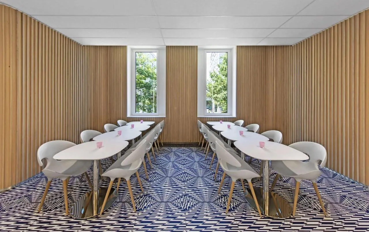 Отель Prize By Radisson, Hamburg St Pauli 3*,